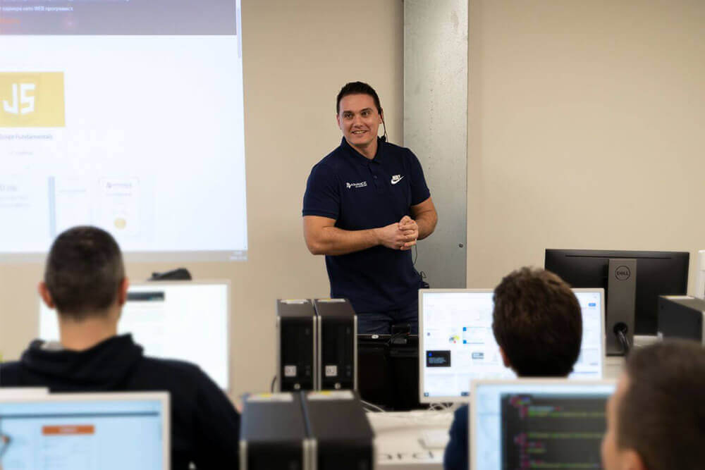 Възрастни: Снимка  4 - Снимка 4