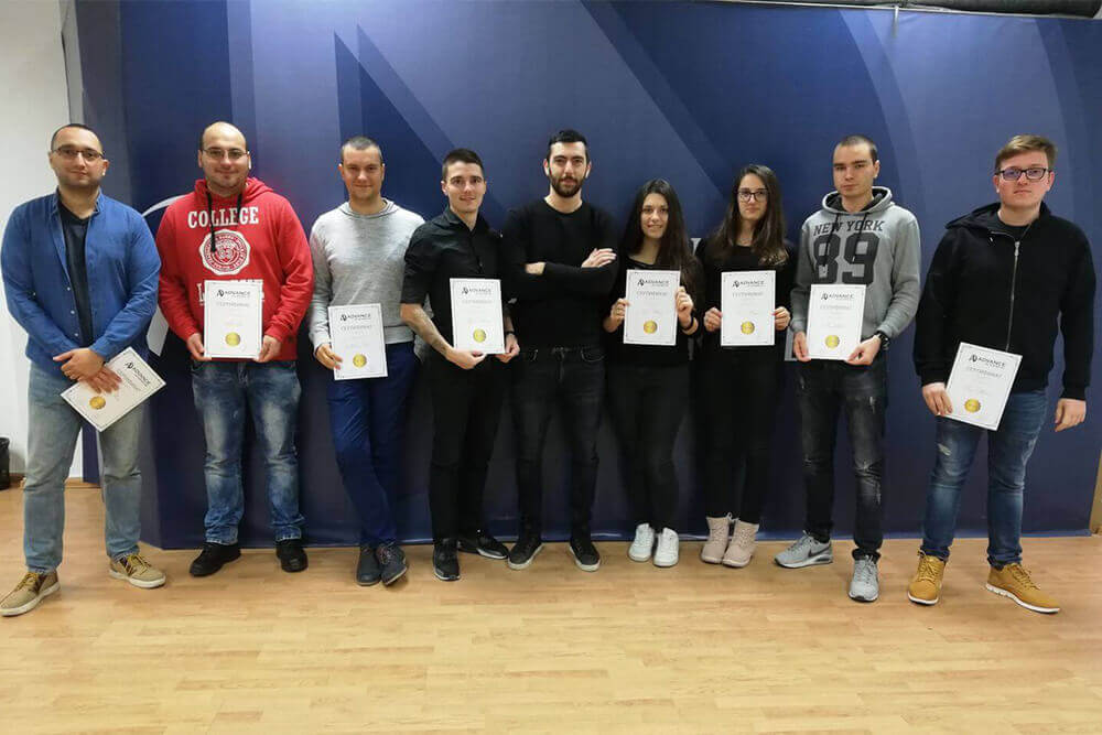 Възрастни: Снимка  6 - Снимка 6